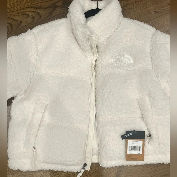 North Face Women’s Nupste Sherpa Puffer Jacket Responsible Down Cropped - Picture 3 of 10
